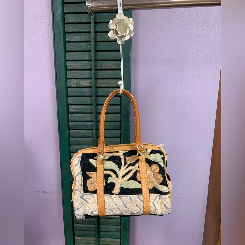 The Elephant Walk handbag